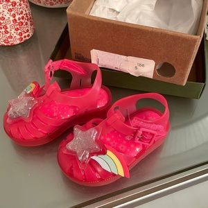 Brand new with box Mini Melissa toddler size 5 rubber jelly style